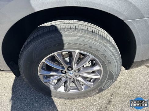 Used 2024 Buick Enclave Essence w/ Trailering Package, 5000 lbs. image 32