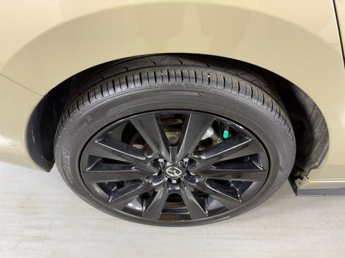 Used 2024 MAZDA MAZDA3 s image 10