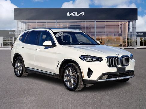 Used 2023 BMW X3 xDrive30i w/ Premium Package image 1