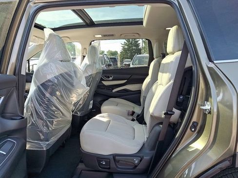 New 2026 Subaru Ascent Limited AWD/4WD image 8