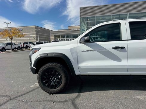 Used 2025 Chevrolet Colorado Trail Boss image 2