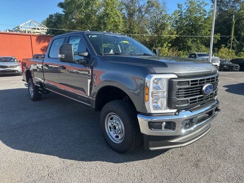 New 2026 Ford F250 XL AWD/4WD image 1