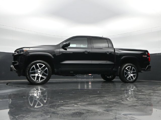 Used 2023 Chevrolet Colorado Z71 w/ Z71 Convenience Package 2 AWD/4WD image 52