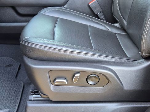 Used 2022 GMC Sierra 1500 Denali w/ Denali Reserve Package image 29