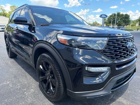 Used 2023 Ford Explorer ST-Line RWD image 7