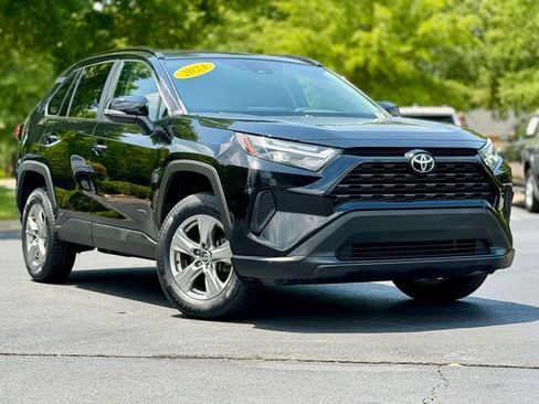 Used 2024 Toyota RAV4 XLE FWD image 2