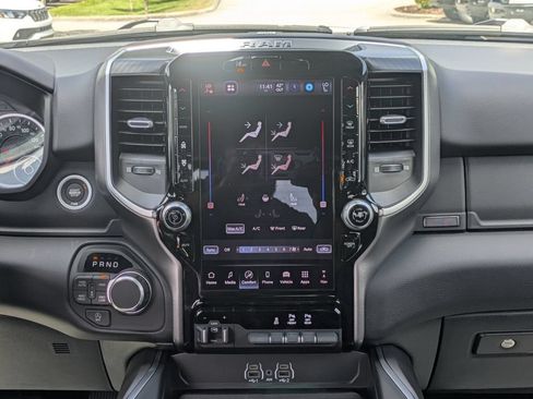 New 2026 RAM 1500 Big Horn AWD/4WD image 18