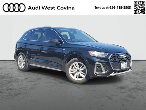 Used 2023 Audi Q5 2.0T Premium w/ Convenience Package AWD/4WD image 1