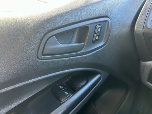 Used 2016 Ford Transit Connect XL image 15