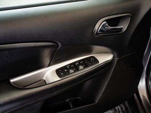 Used 2018 Dodge Journey SE w/ Popular Equipment Group image 20