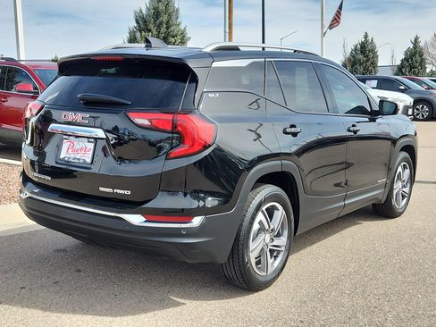 Used 2019 GMC Terrain SLT w/ Infotainment Package II image 3