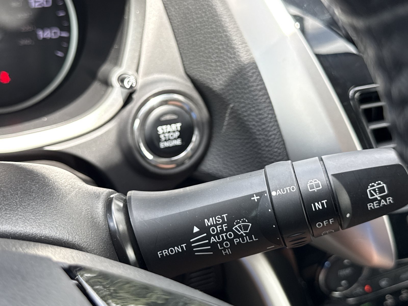Used 2024 Mitsubishi Eclipse Cross SE AWD/4WD image 27