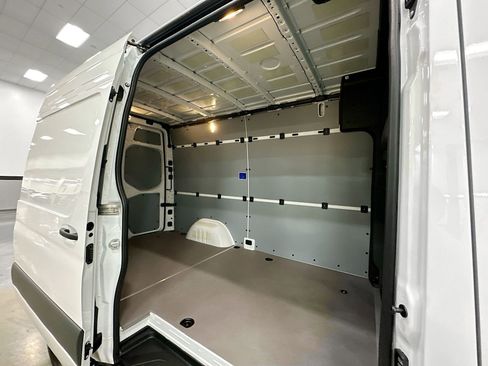 Used 2026 Mercedes-Benz Sprinter 2500 image 26