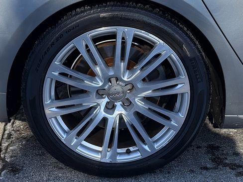 Used 2014 Audi A8 L 4.0T image 14