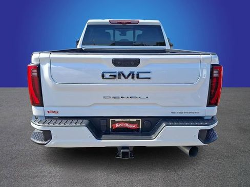 Used 2024 GMC Sierra 2500 Denali Ultimate AWD/4WD image 6