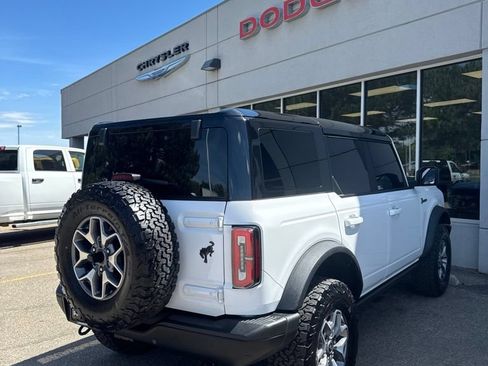 Used 2025 Ford Bronco Badlands AWD/4WD image 4