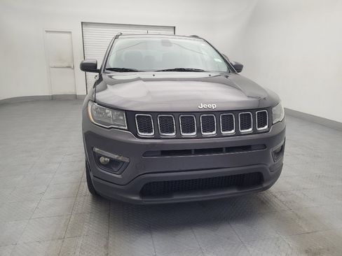 Used 2018 Jeep Compass Latitude image 14