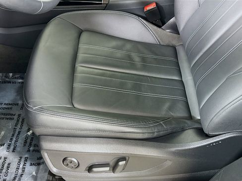 Used 2023 Audi Q5 2.0T Premium Plus w/ Premium Plus Package image 13