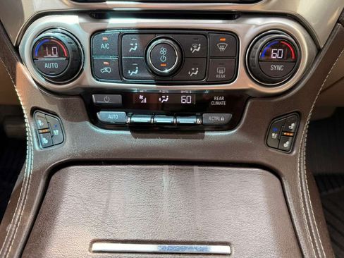 Used 2017 Chevrolet Tahoe Premier AWD/4WD image 35