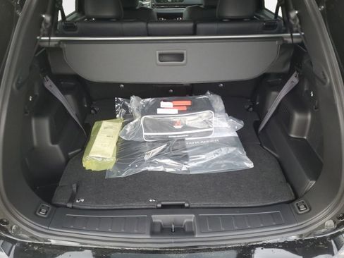 New 2026 Mitsubishi Outlander LE FWD image 25