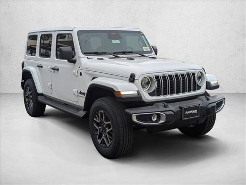 New 2026 Jeep Wrangler Sahara image 7