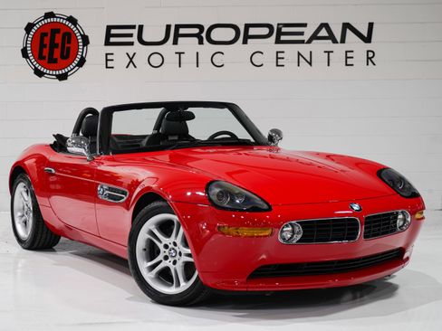 Used 2001 BMW Z8 RWD image 1