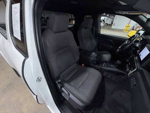 Certified 2025 Toyota Tacoma SR image 16