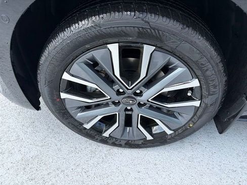 New 2026 Subaru Solterra AWD/4WD image 7