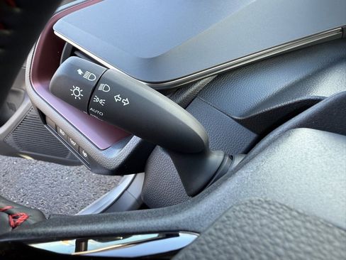 New 2026 Toyota Prius Plug-In Hybrid image 29