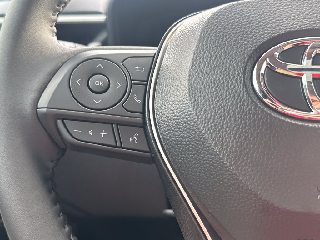 New 2026 Toyota Corolla Cross LE w/ Moonroof Package AWD/4WD image 19