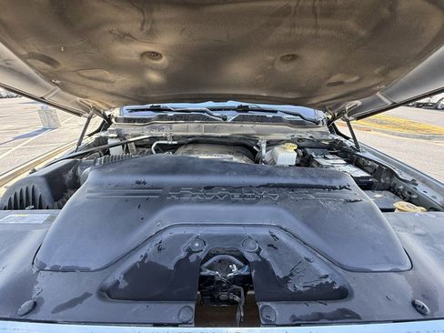 Used 2020 RAM 2500 Tradesman image 32