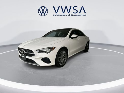 Used 2025 Mercedes-Benz CLA 250 image 4