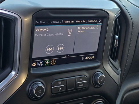 Used 2020 Chevrolet Silverado 1500 LT w/ LT Value Package AWD/4WD image 23