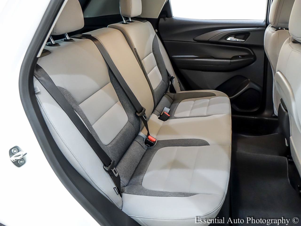 Used 2024 Chevrolet TrailBlazer LS FWD image 28