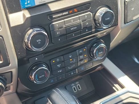 Used 2016 Ford F150 Lariat AWD/4WD image 29