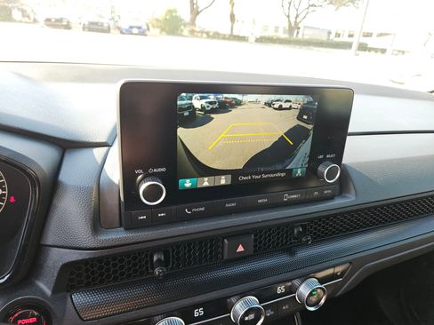 Certified 2023 Honda CR-V Sport image 21