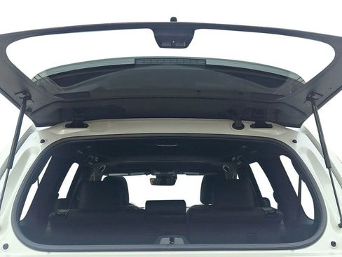 Used 2023 Lexus GX 460 Premium image 29