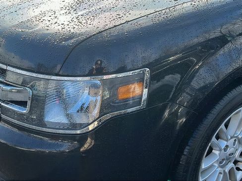 Used 2017 Ford Flex SEL w/ Equipment Group 202A image 4