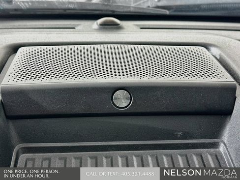 Used 2018 Ford F150 Platinum w/ Equipment Group 701A Luxury AWD/4WD image 21