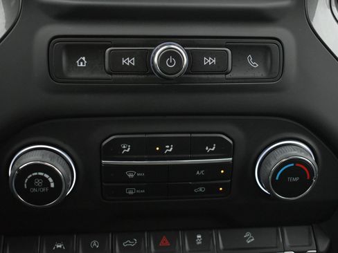 Used 2023 Chevrolet Silverado 1500 Custom Trail Boss image 27