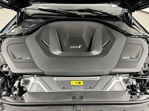 Used 2025 BMW i4 eDrive40 w/ Premium Package image 22