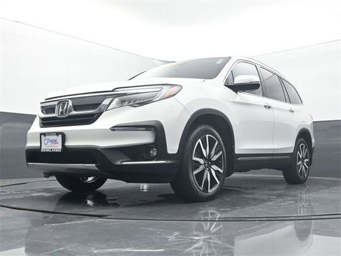 Used 2022 Honda Pilot Touring image 8