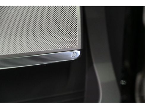 New 2026 Cadillac Vistiq Platinum image 20