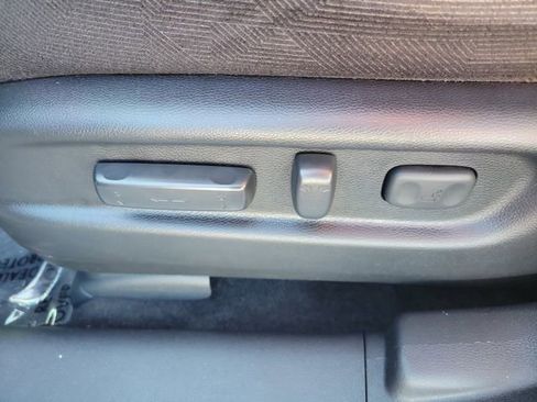 Certified 2022 Honda Pilot Sport image 18