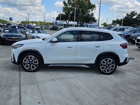 Certified 2025 BMW X1 xDrive28i w/ Technology Package image 10