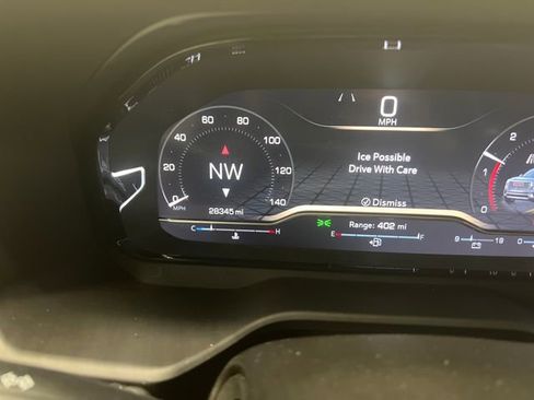 Used 2024 GMC Yukon Denali image 14