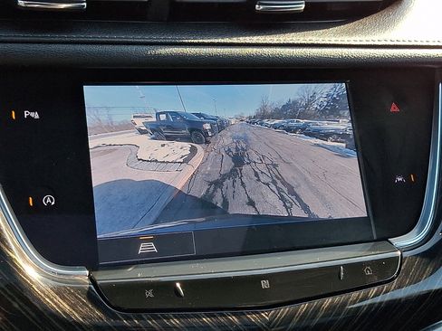 Used 2021 Cadillac XT6 Premium Luxury w/ LPO, Floor Liner Package image 20