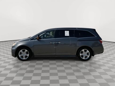 Used 2012 Honda Odyssey Touring Elite image 3