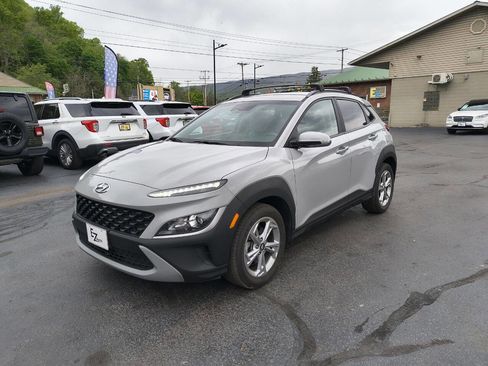 Used 2023 Hyundai Kona SEL AWD/4WD image 4