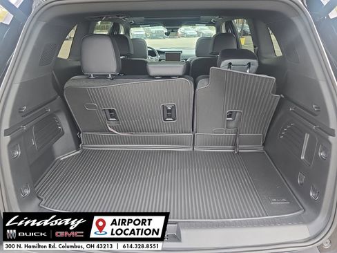 New 2026 GMC Acadia AT4 w/ Luxury Package image 27